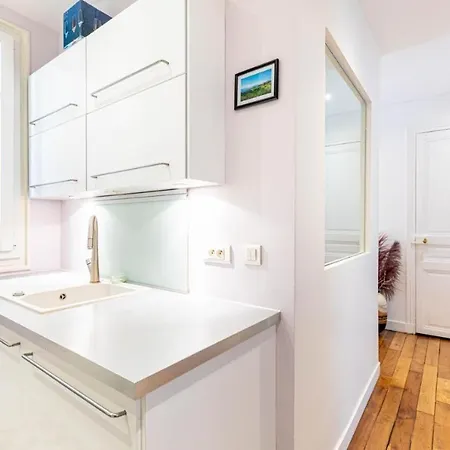 Apartman Cosy 2-bedroom In Montmartre Párizs