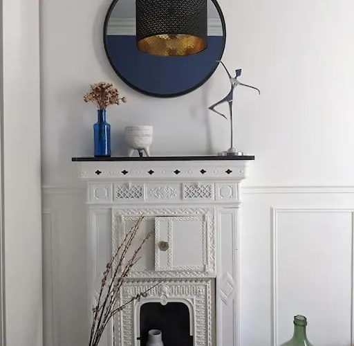 Cosy 2-bedroom In Montmartre Apartman *