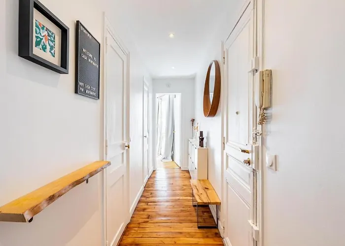 Cosy 2-bedroom In Montmartre Párizs