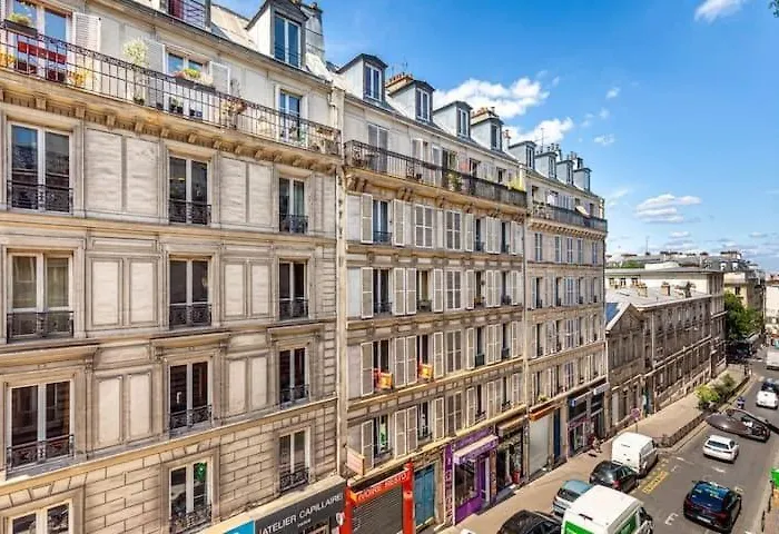 Cosy 2-bedroom In Montmartre Apartman Párizs
